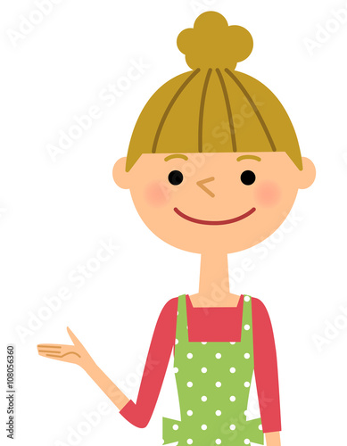 案内するエプロンの女性