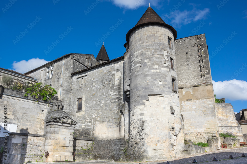 The Chateau des Valois