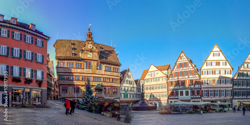 Tübinger Rathaus und Marktplatz