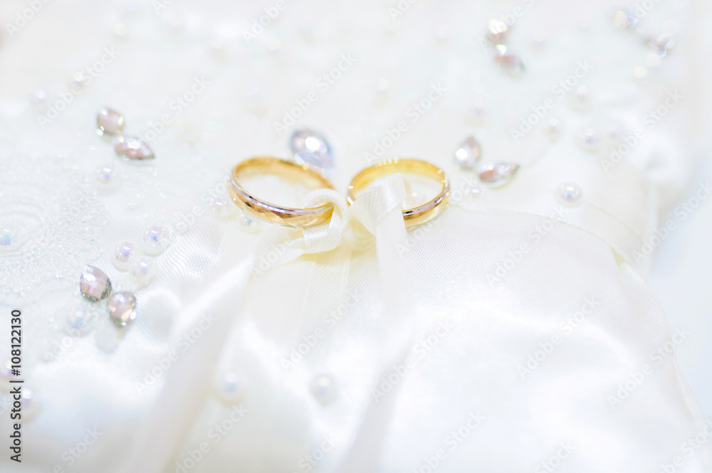 Wedding Rings on Pillow Wedding Rings on Pillow