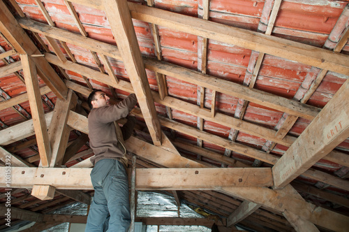 fuite d'eau suite tuile mécanique cassé