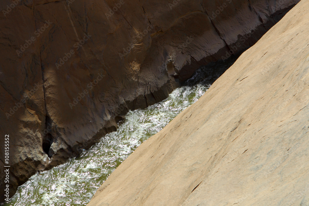 Obraz premium Kanion na rzece Orange w Parku Narodowym rzeki Orange na północy Republiki Południowej Afryki