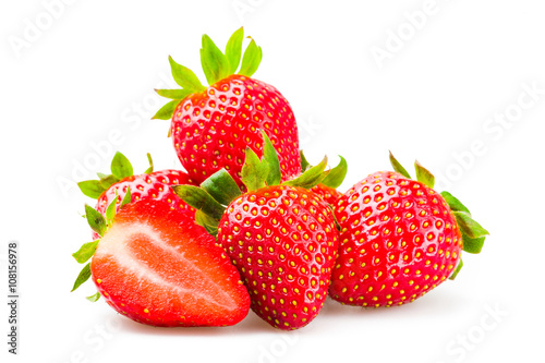 Frische Erdbeeren isoliert