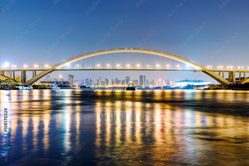 Night scene of Nanpu bridge