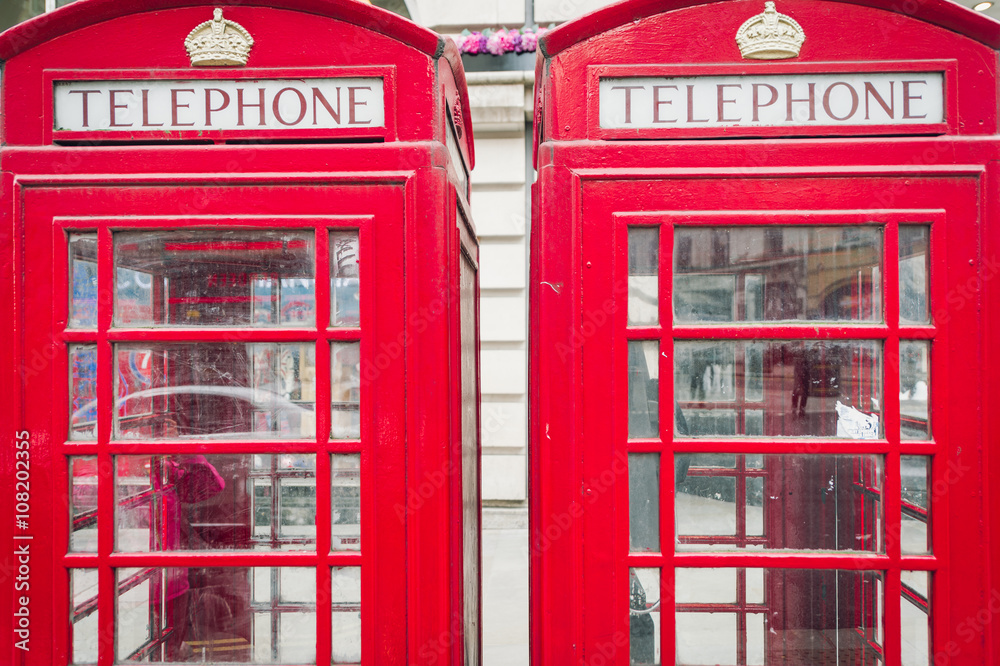 Red PHONE BOOTHS in England, UK Red PHONE BOOTHS in England, UK
