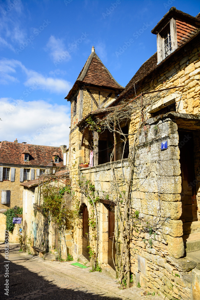 casa tradicional francesa en sarlat la caneda