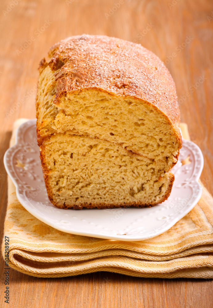 Cinnamon bread on plate