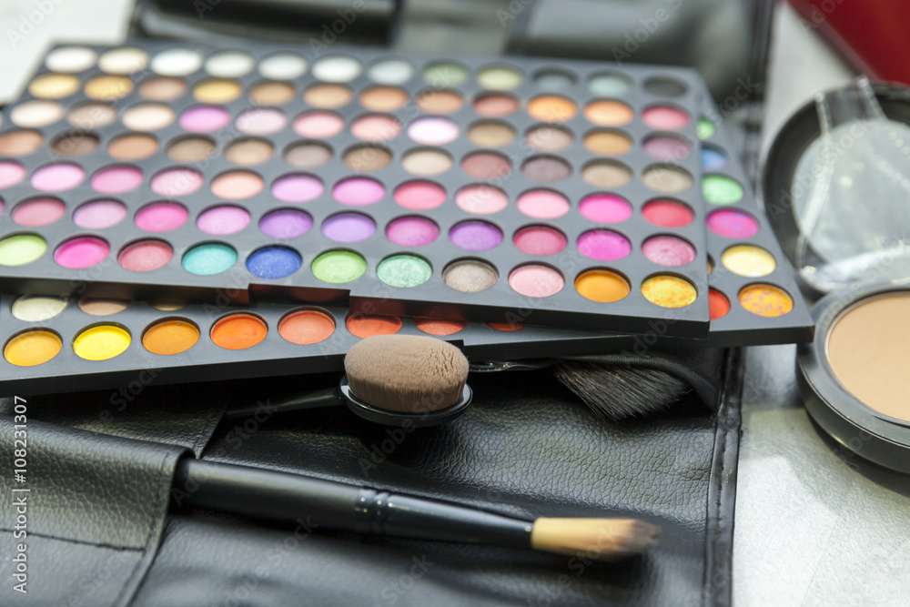 make up profesional make up profesional
