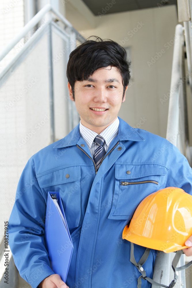 笑顔の労働者