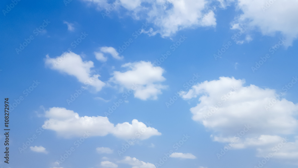 Fototapeta premium clouds on blue sky