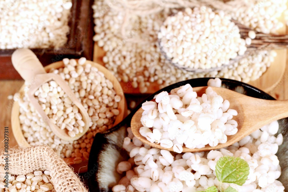 Cooked barley for health and raw barley. Cooked barley for health and raw barley.