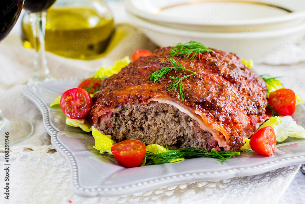 Beef meatloaf with bacon and mustard crust