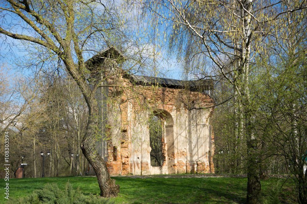 The ruins of the chapel in Loshitsa Park, Minsk
