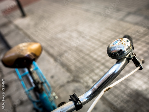 bicicletta in città photo