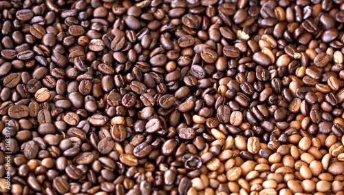 Roasted coffee beans