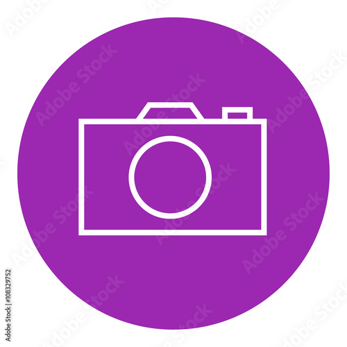 Camera line icon.