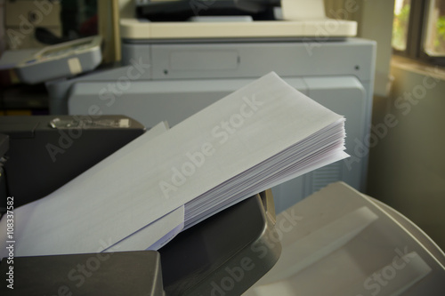 printer tray with paper