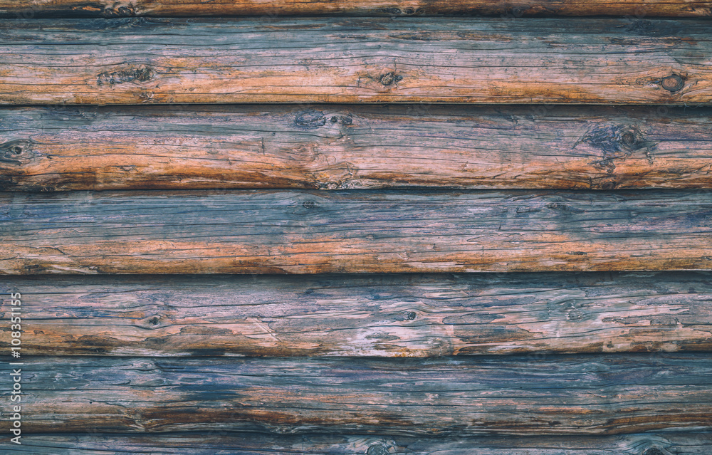 Fototapeta premium Декор интерьера в стиле рустик. Стена обшитая деревянными панелями