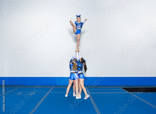 Konstfotografi Portrait of beautiful cheerleaders