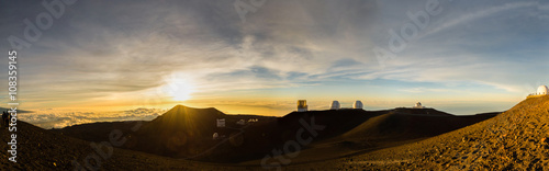 Observatorium auf dem Mauna Kea (MKO) - Big Island, Hawaii photo