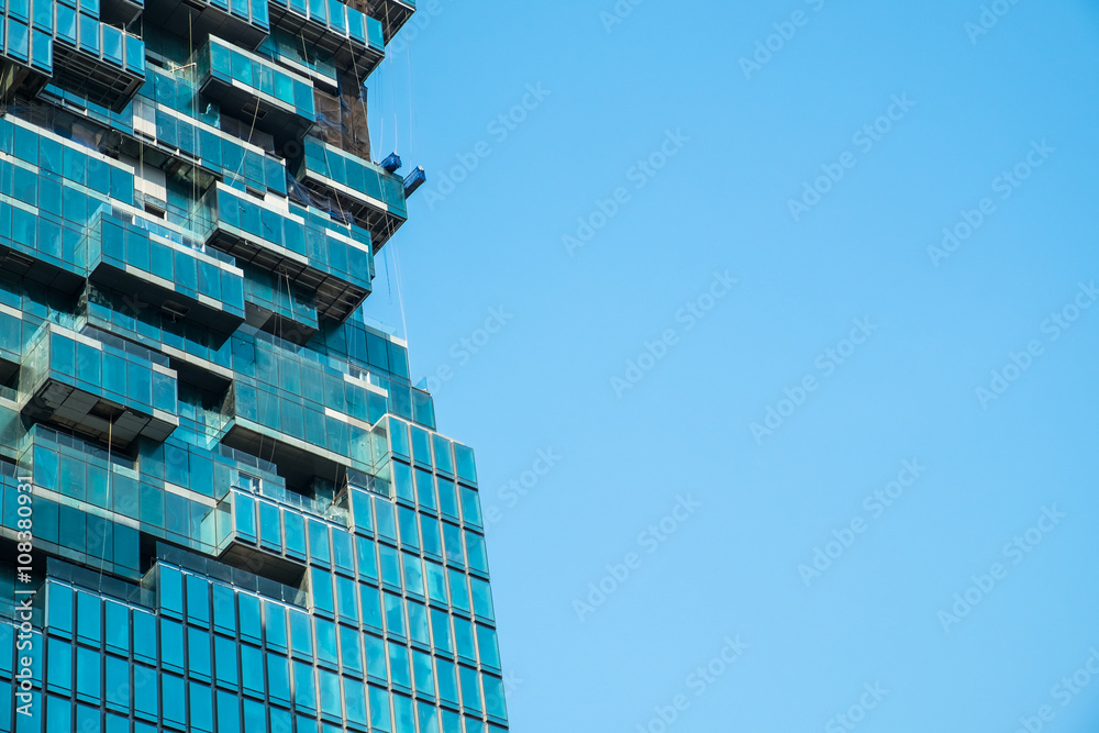 Obraz premium Blue skyscraper building construction site
