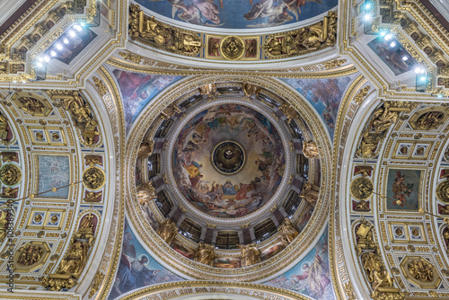 SAINT-PETERSBURG, RUSSIA - 16 Dec 2015: - Interior Isaac's cathedral on 16 Dec 2015, in St-Petersburg, Russian Federation