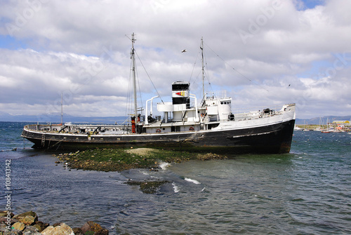 Canvas Print Old steamship at the bay of Beagle Channel in Ushuaia, Argentina