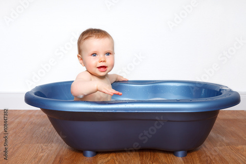 baby take a bath