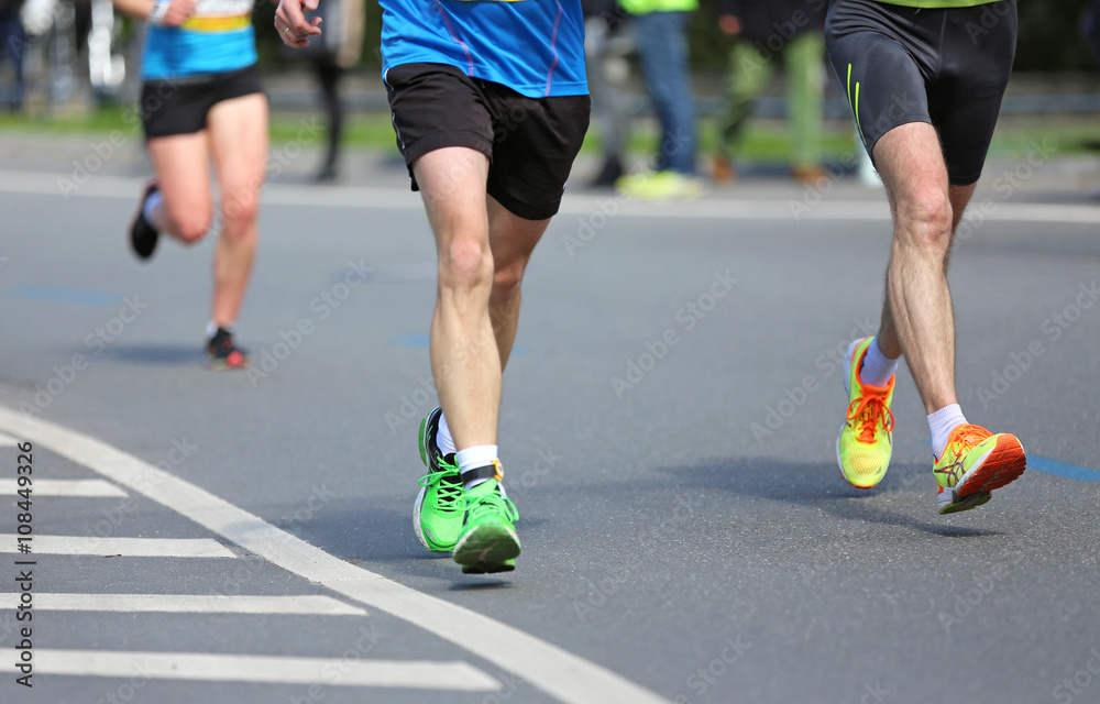 Fototapeta premium drei Marathonläufer_2016