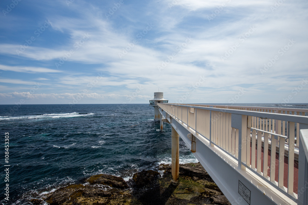 勝浦海中公園の海中展望台