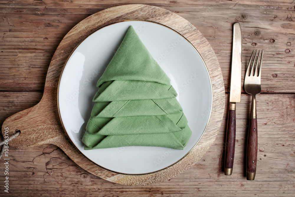 Teller mit Dekoration StockFoto Adobe Stock