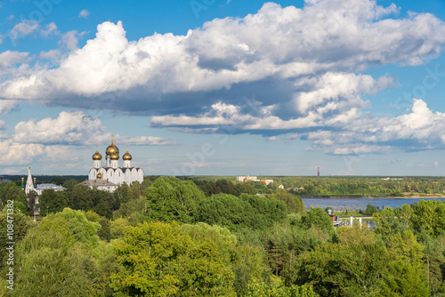 Russian summer landscape with white chuch © Ekaterina Elagina