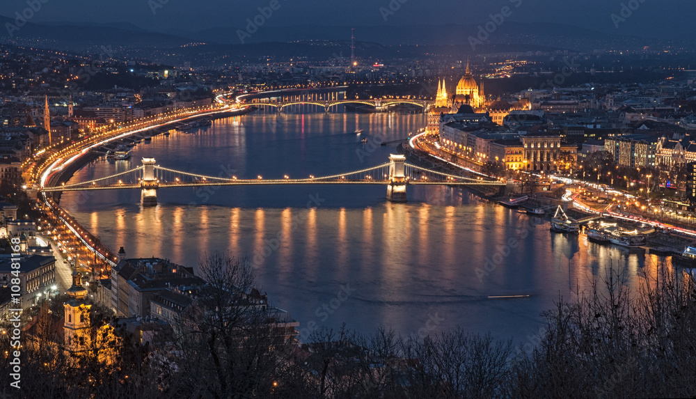Fototapeta premium Budapest at night