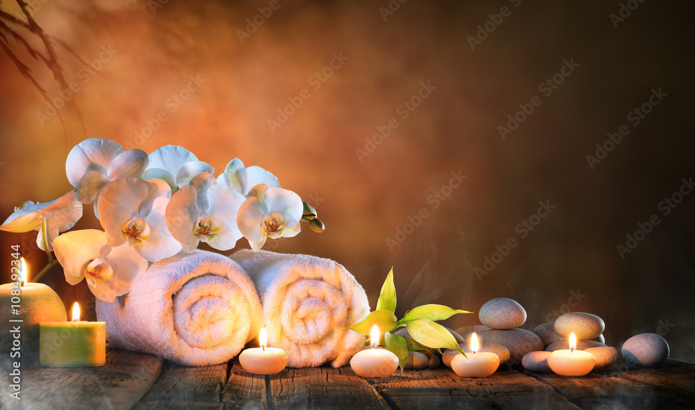 Spa - Couple Towels With Candles And Orchid For Natural Massage
 - obrazy, fototapety, plakaty 