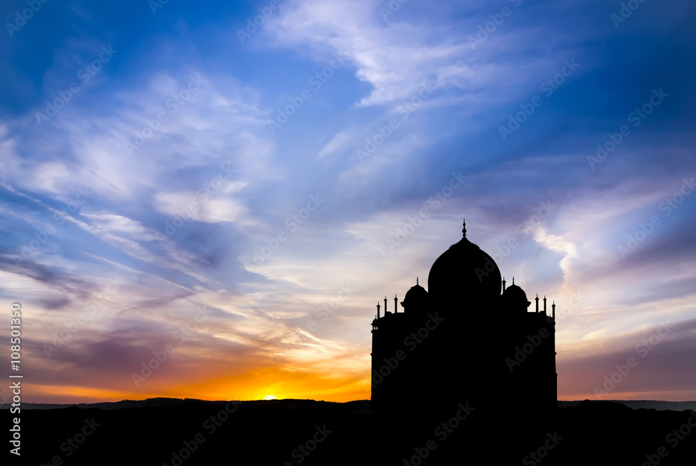 Obraz premium Mosque at sunset