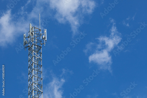 A telecommunication tower and sky