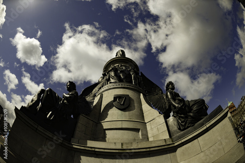 The O'Connell Monument (side view) photo