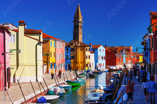 Murais de parede Bridge and canal with colorful houses on island Burano,  Italy