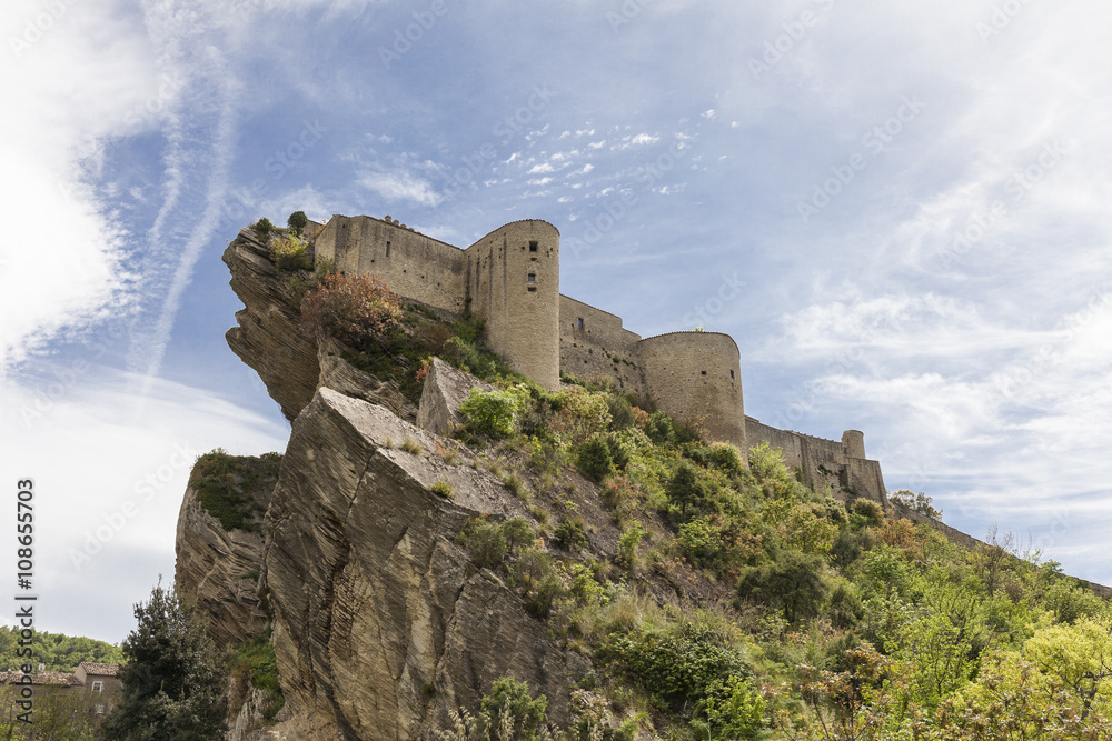 Castello di Roccascalegna, Abruzzo, Italia StockFoto Adobe Stock