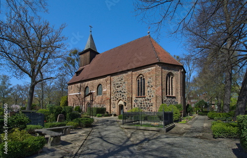 St.-Annen-Kirche in Berlin Dahlem, das älteste Gebäude in Dahlem