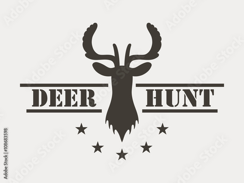 Deer hunt. Hunting club logo in vintage style. © ikuvshinov