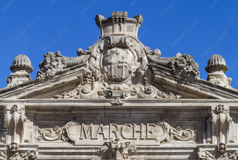 le marché des halles de Narbonne