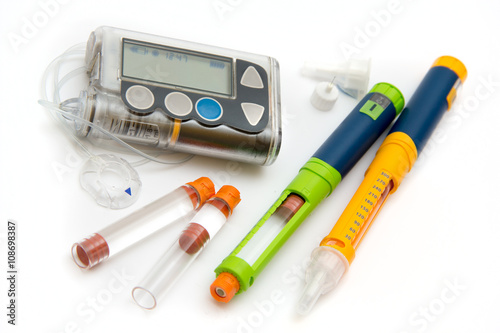 Accessories you need to control diabetes - insulin pump or/and insulin pen