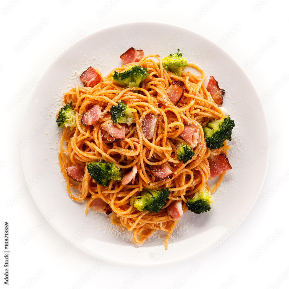 Pasta with pesto sauce, ham, Parmesan and broccoli Pasta with pesto sauce, ham, Parmesan and broccoli