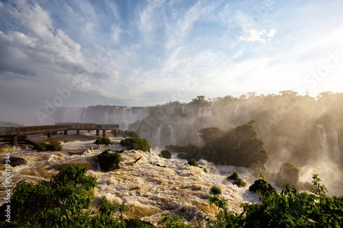 Iguassu falls © Sergii Mostovyi
