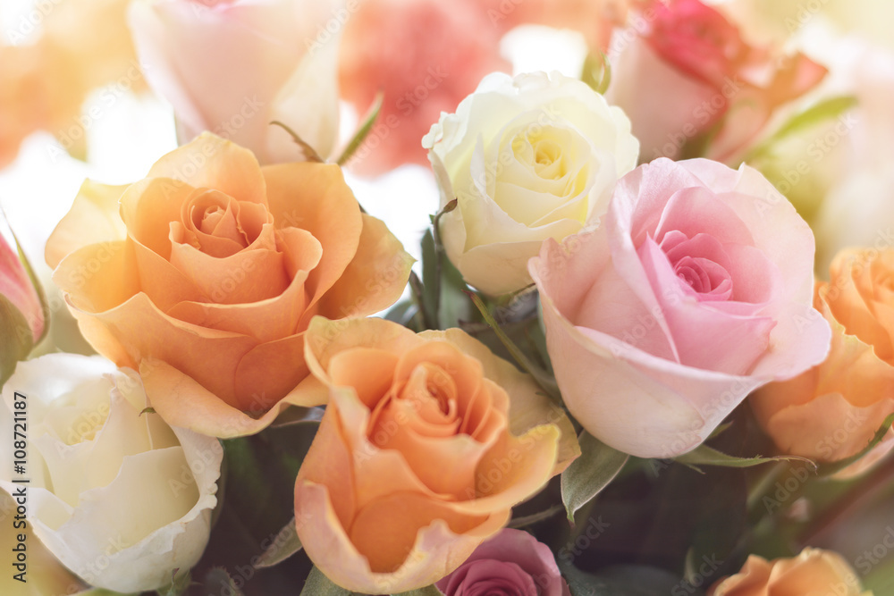 Colorful Rose Bouquet - obrazy, fototapety, plakaty 