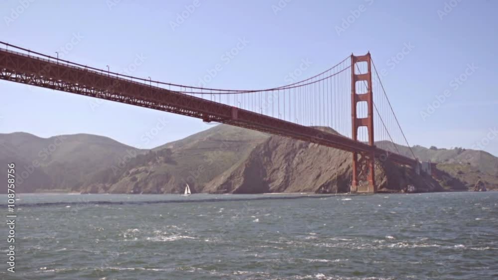 Slow motion shot of Golden Gate bridge taken from boat ride.
Slow motion shot of Golden Gate bridge taken from boat ride.
