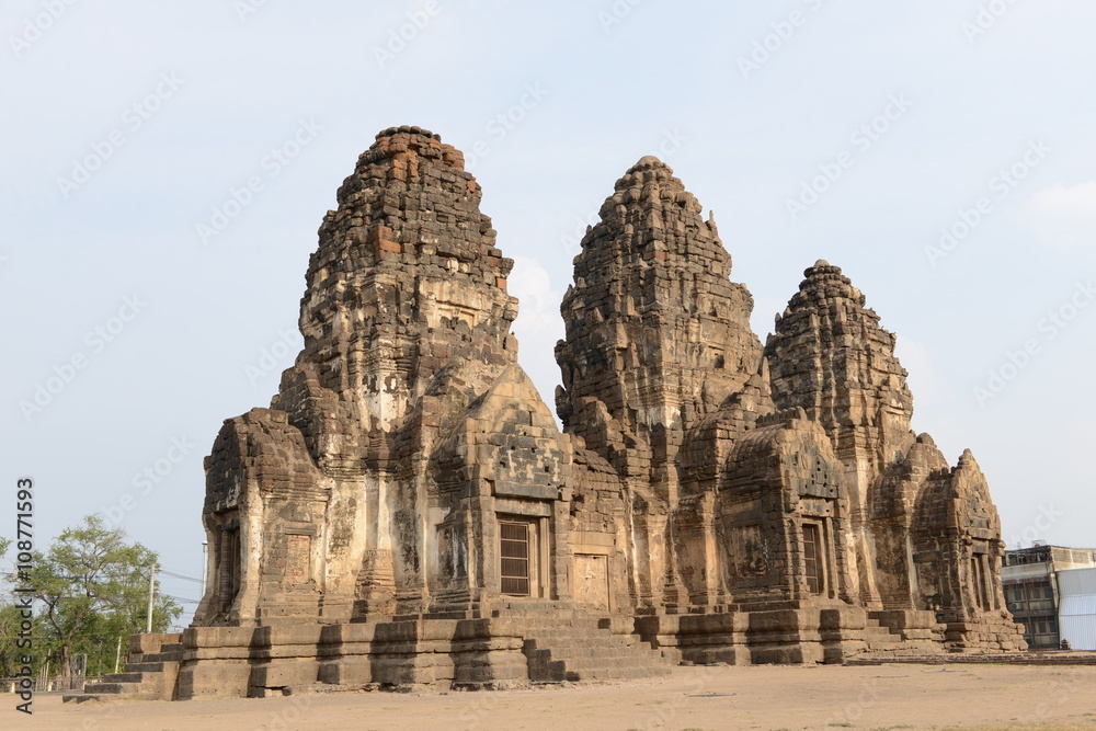 Phra Prang Sam Yod, Lop Buri province - Thailand. Prang Sam Yod was originally a Hindu temple, with the three stone towers (prangs) representing the Hindu trinity of Brahma, Visnu and Siva. Phra Prang Sam Yod, Lop Buri province - Thailand. Prang Sam Yod was originally a Hindu temple, with the three stone towers (prangs) representing the Hindu trinity of Brahma, Visnu and Siva.