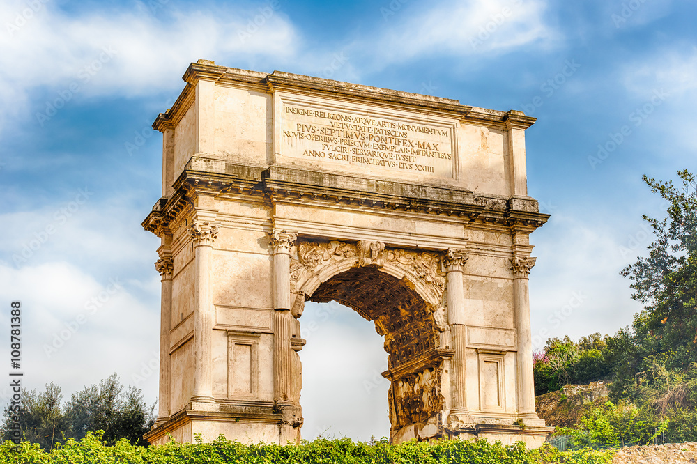 Fototapeta premium The iconic Arch of Titus in the Roman Forum, Rome
