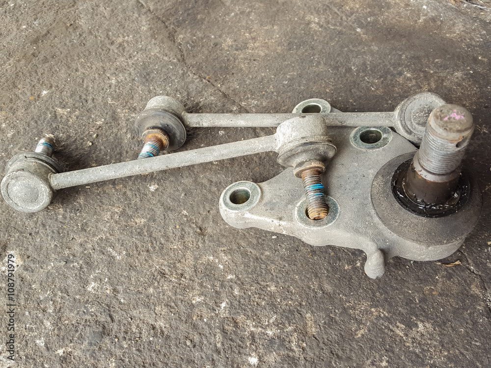Ball joint and arm of vehicle Ball joint and arm of vehicle